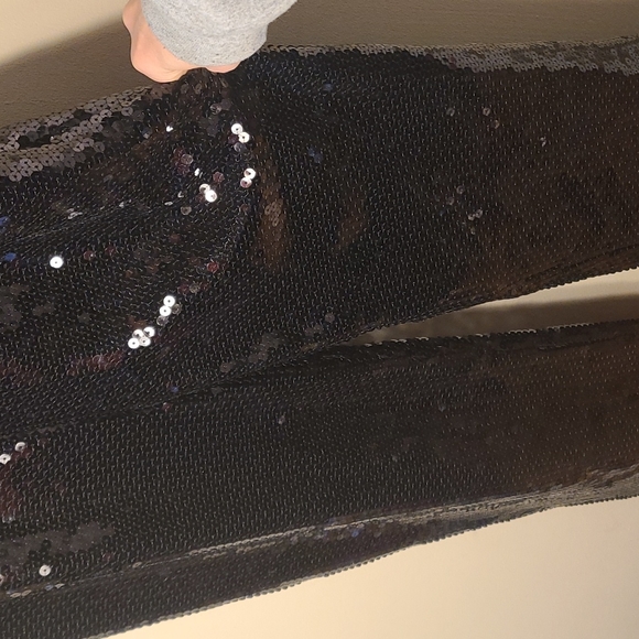 Sequin Romper - Picture 4 of 9